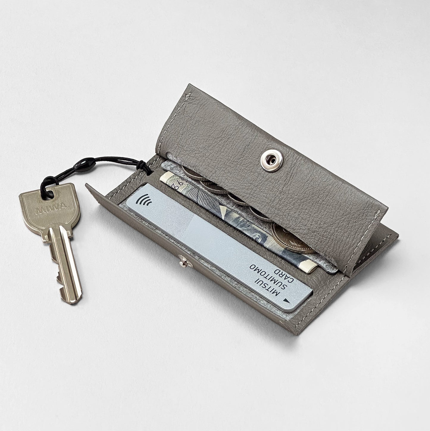 Less Wallet Delorean