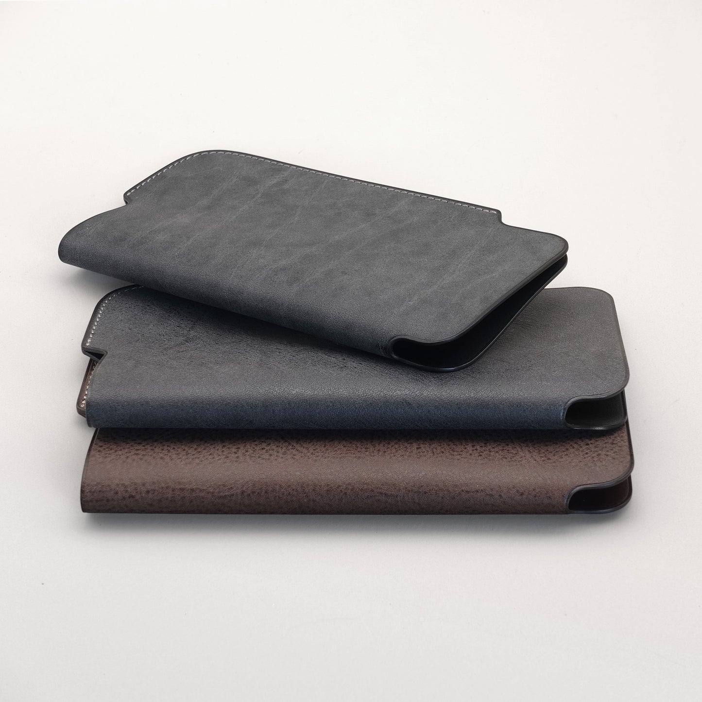 Lim Phone Sleeve Nebbia