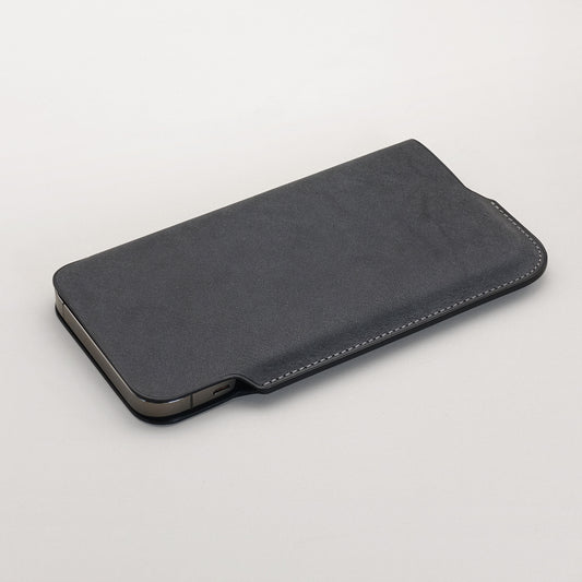 Lim Phone Sleeve Nebbia
